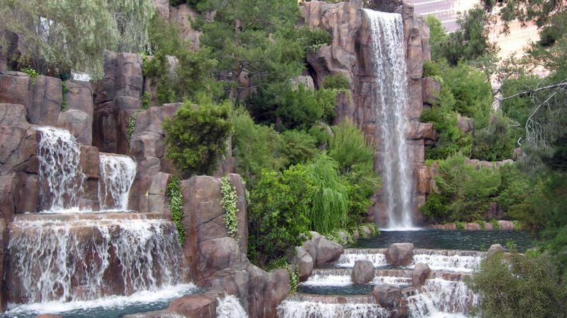 Wynn Waterfalls