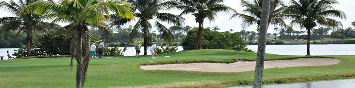 Lake Worth golf course golfing
